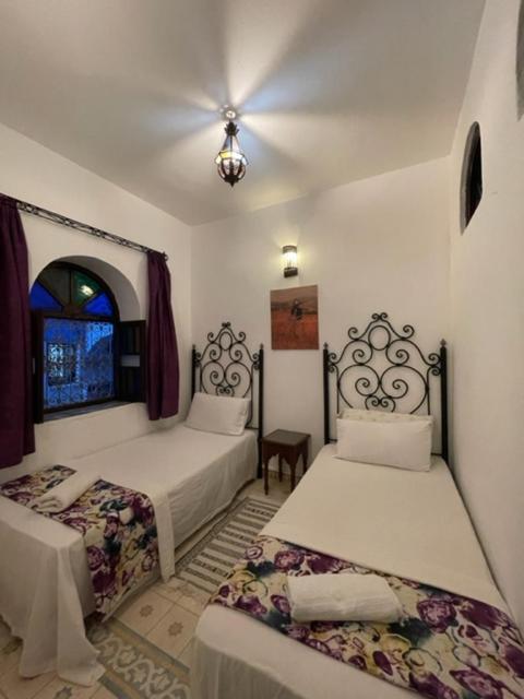 Dar Nokhba Inn Chefchaouen Exterior photo